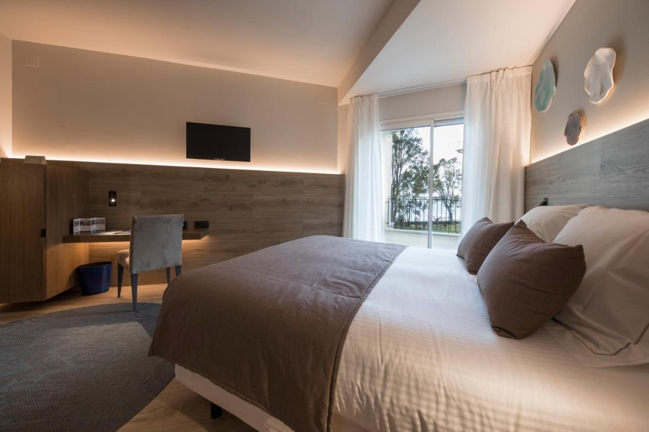 Hotel & Spa Terraza 4 Sup โรเซส ภายนอก รูปภาพ